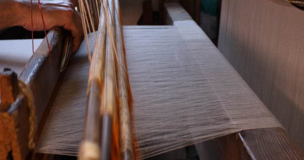 Pashmina Weaving