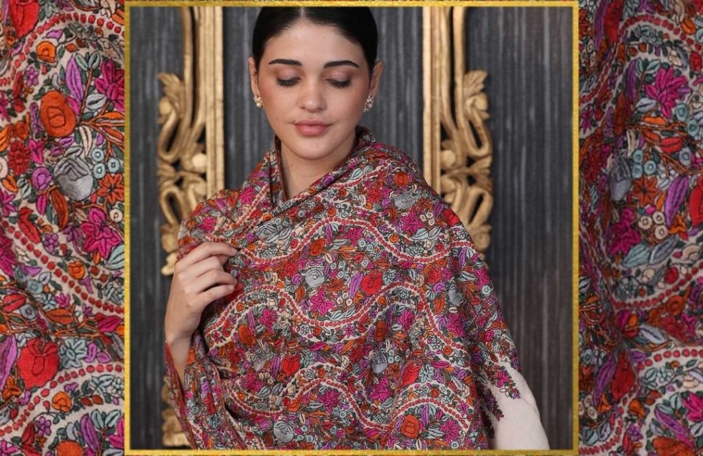 Luxury Gifting - Do Rukha Pashmina Shawl