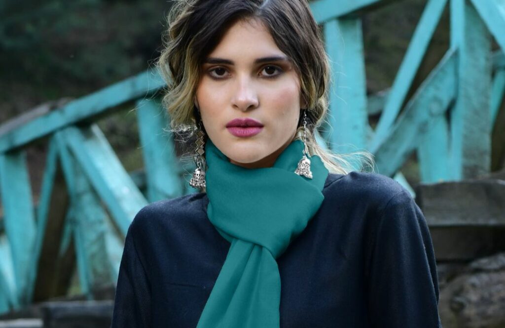 Teal cashmere scarf