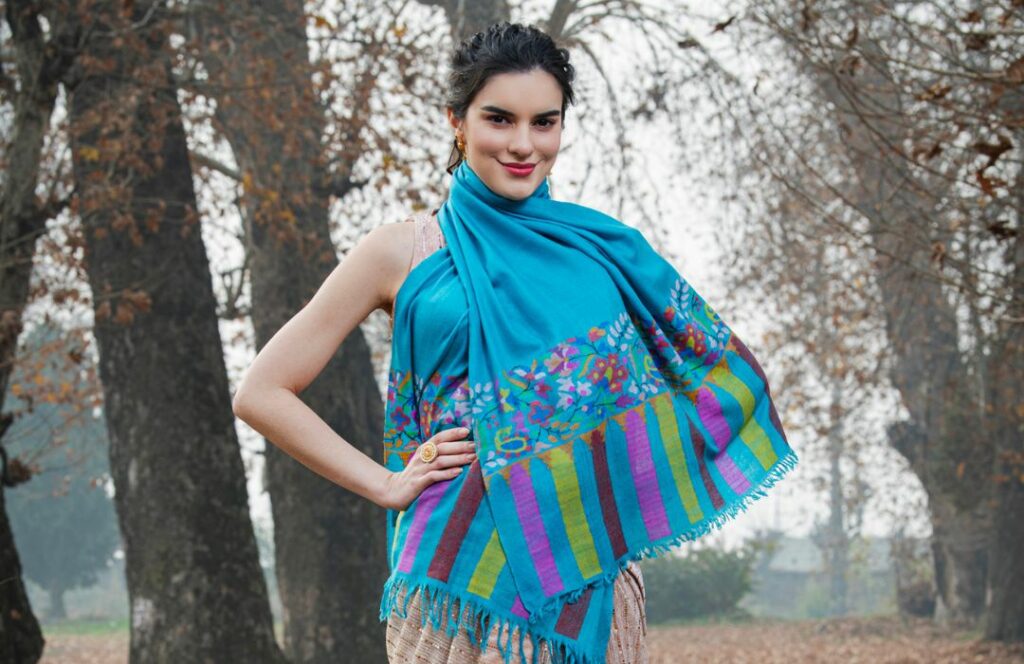 Cashmere wrap