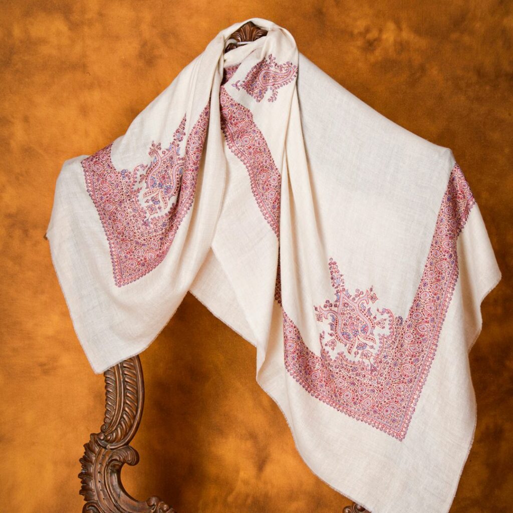 Ghutra Pashmina