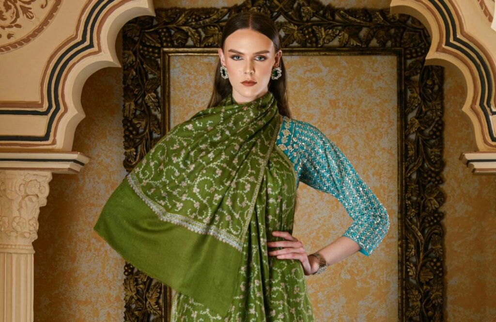 Embroidered Cashmere wrap