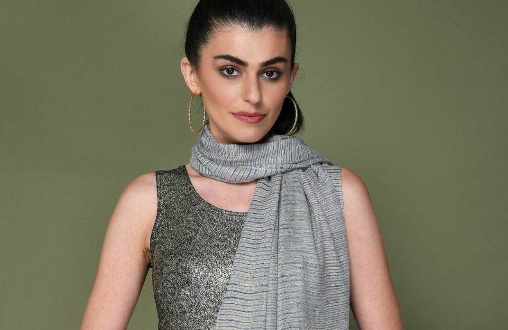 Styling Cashmere Scarf