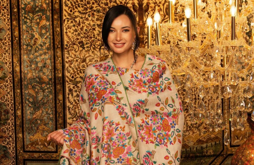 Kani Pashmina Shawl