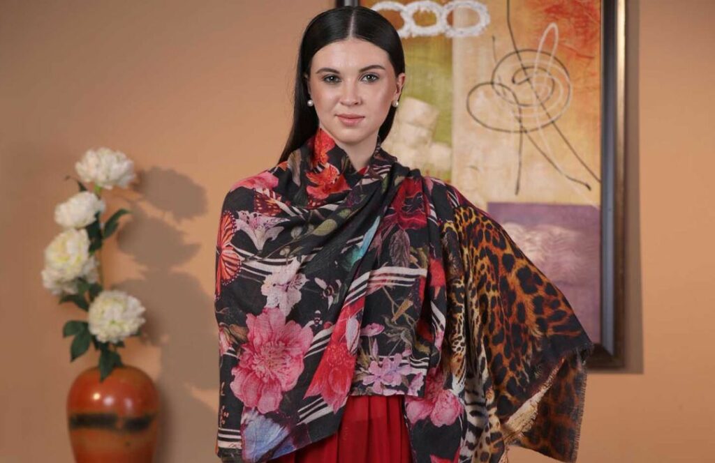 Printed Cashmere wrap