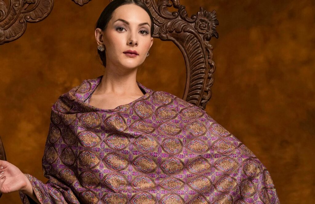 Do-Rukha Pashmina Shawl